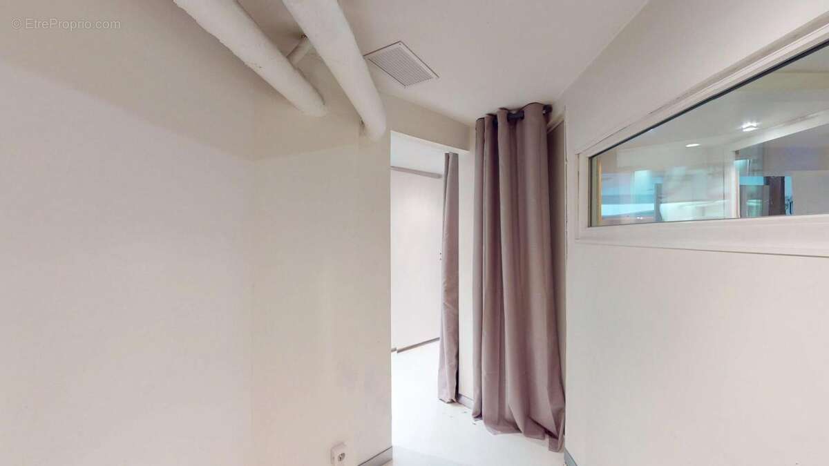 Appartement à PARIS-19E