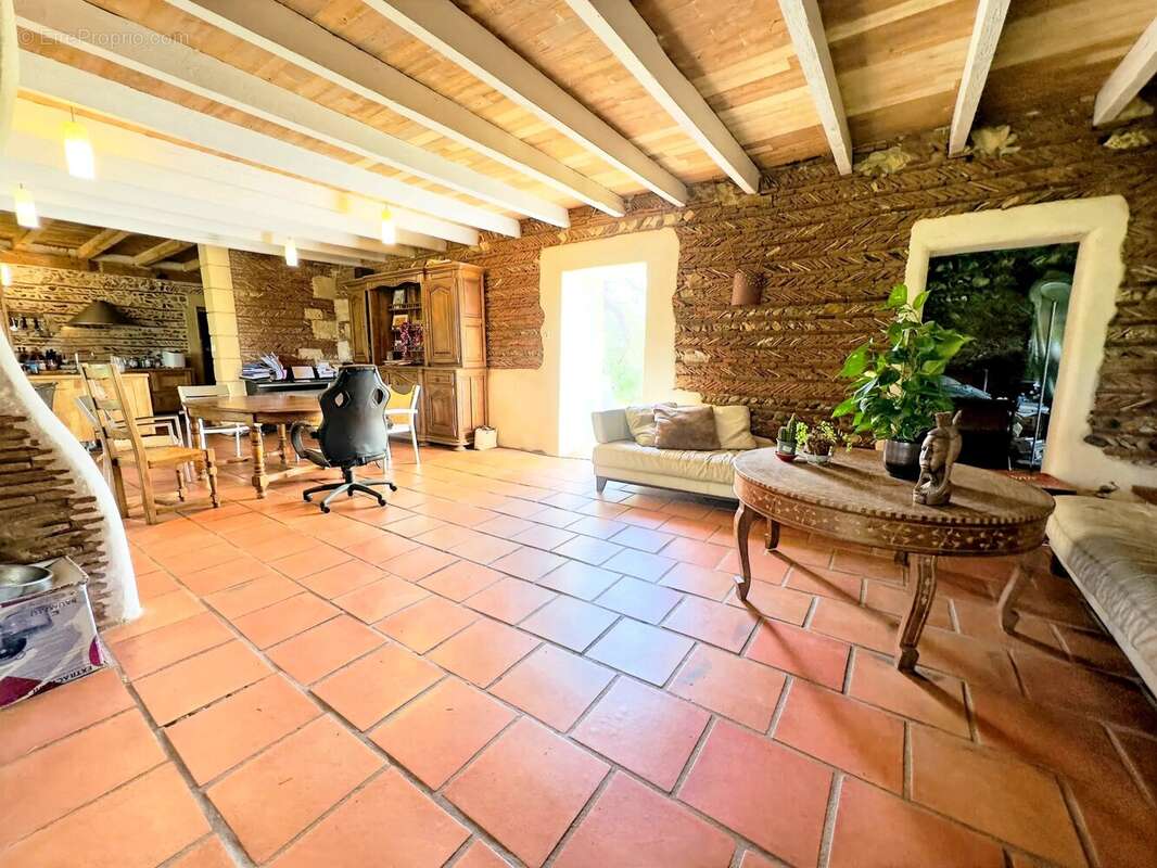 Maison à PRIGONRIEUX