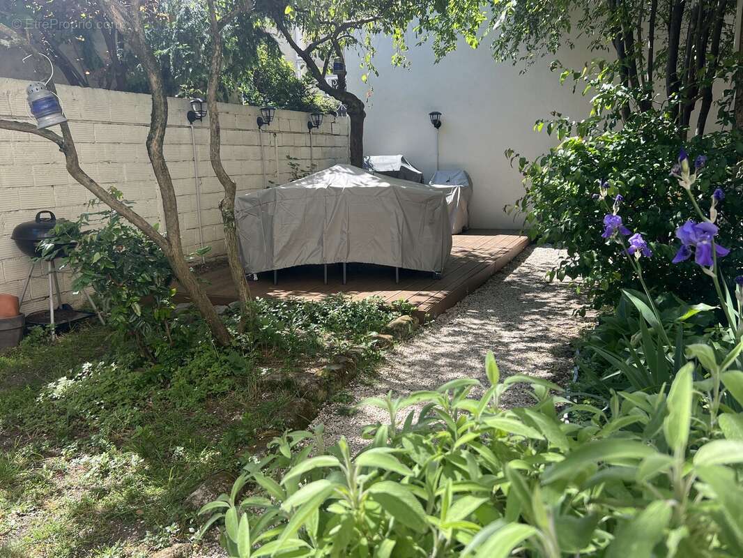 Appartement à BOIS-COLOMBES