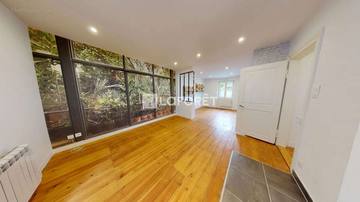 COUP DE COEUR Vieux Bischheim  Superbe 3 pièces rénové Terrasse 35 m² - photo 6