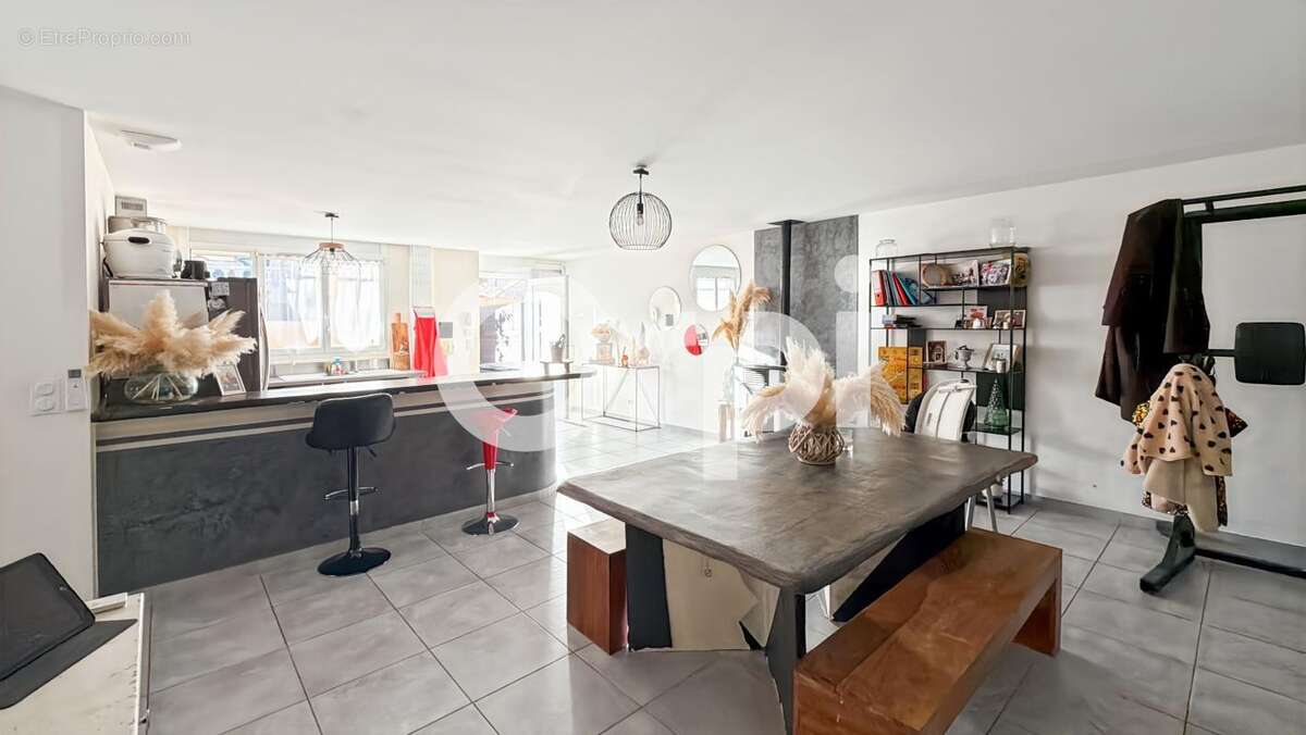 Appartement à LABEGUDE