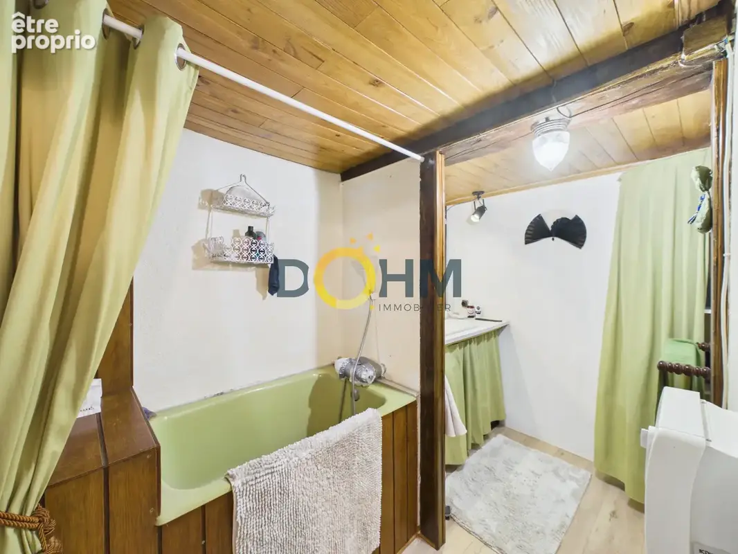 Maison de village sur 1903 m2 de terrain avec chalet neuf 19,6 m2 . - photo 18