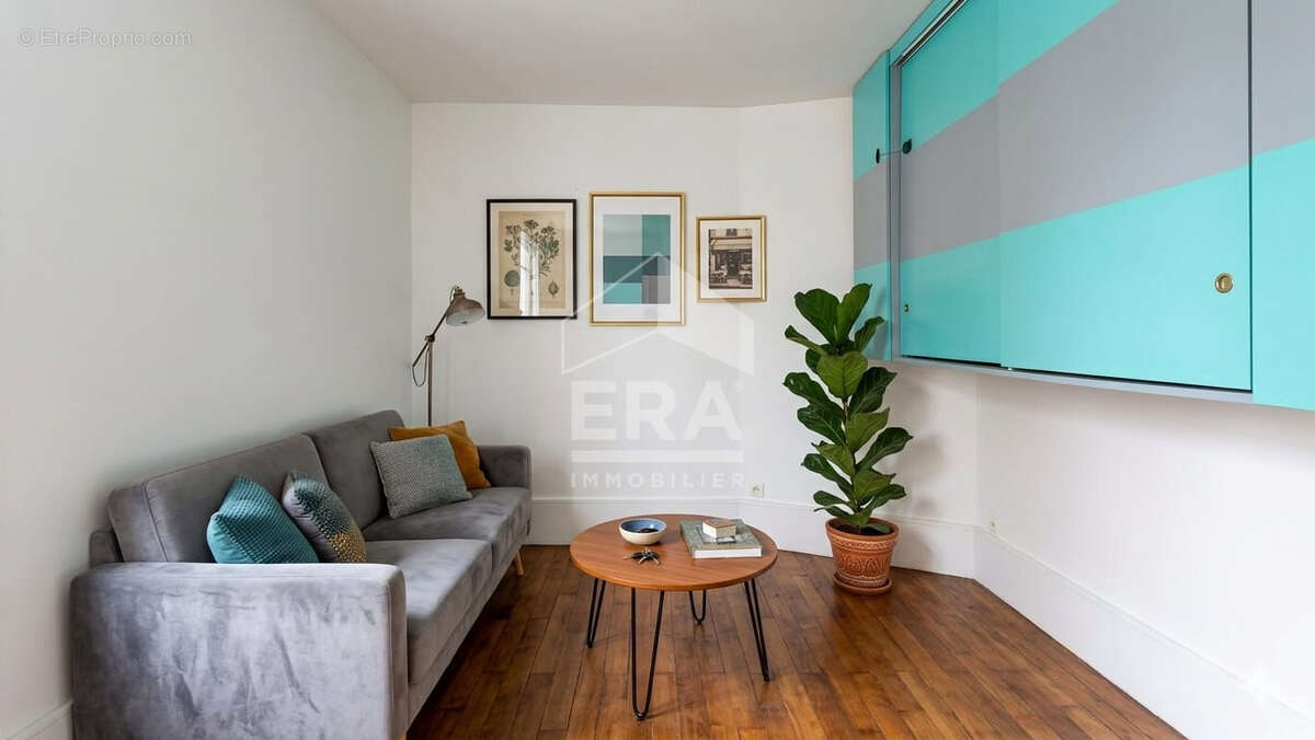 Appartement à PARIS-19E