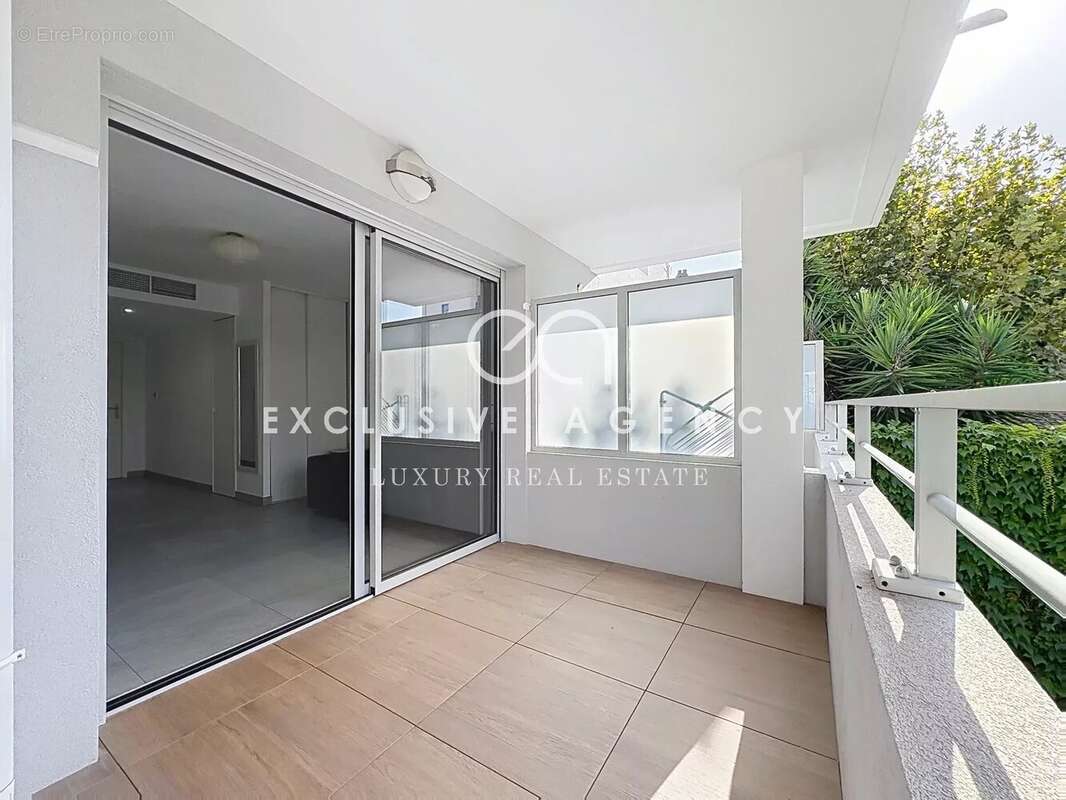 Cannes - studio 26m² - terrasse - parking - photo 8