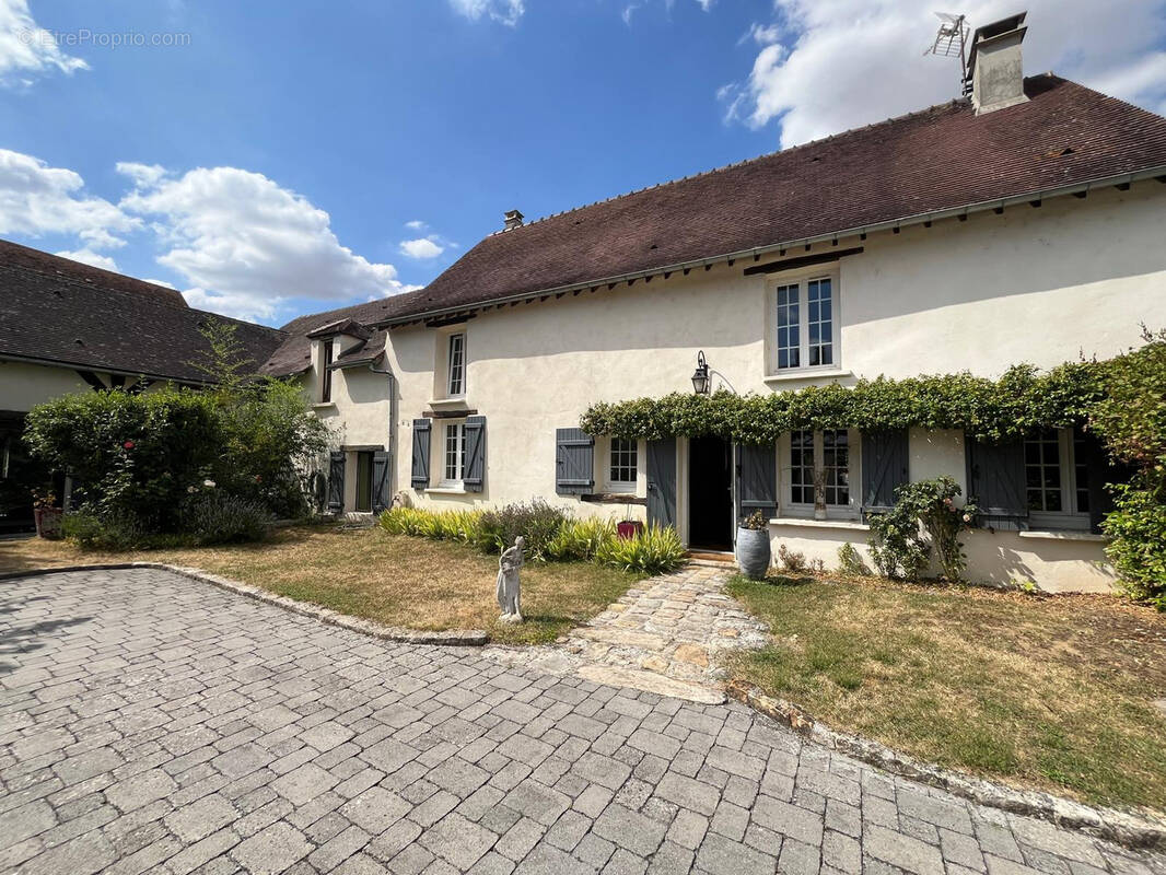 Maison à MAINCY