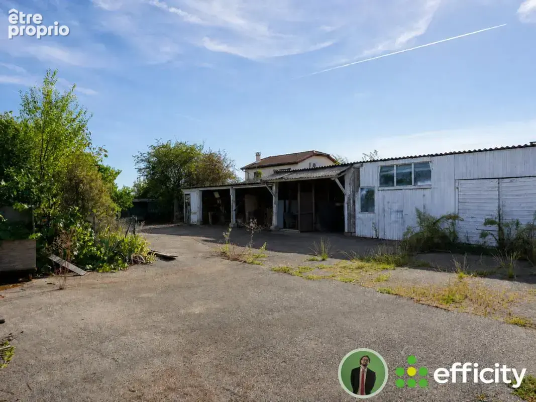 Maison 4 pièces 250 m² à vendre à Decines-Charpieu (69150) - photo 5