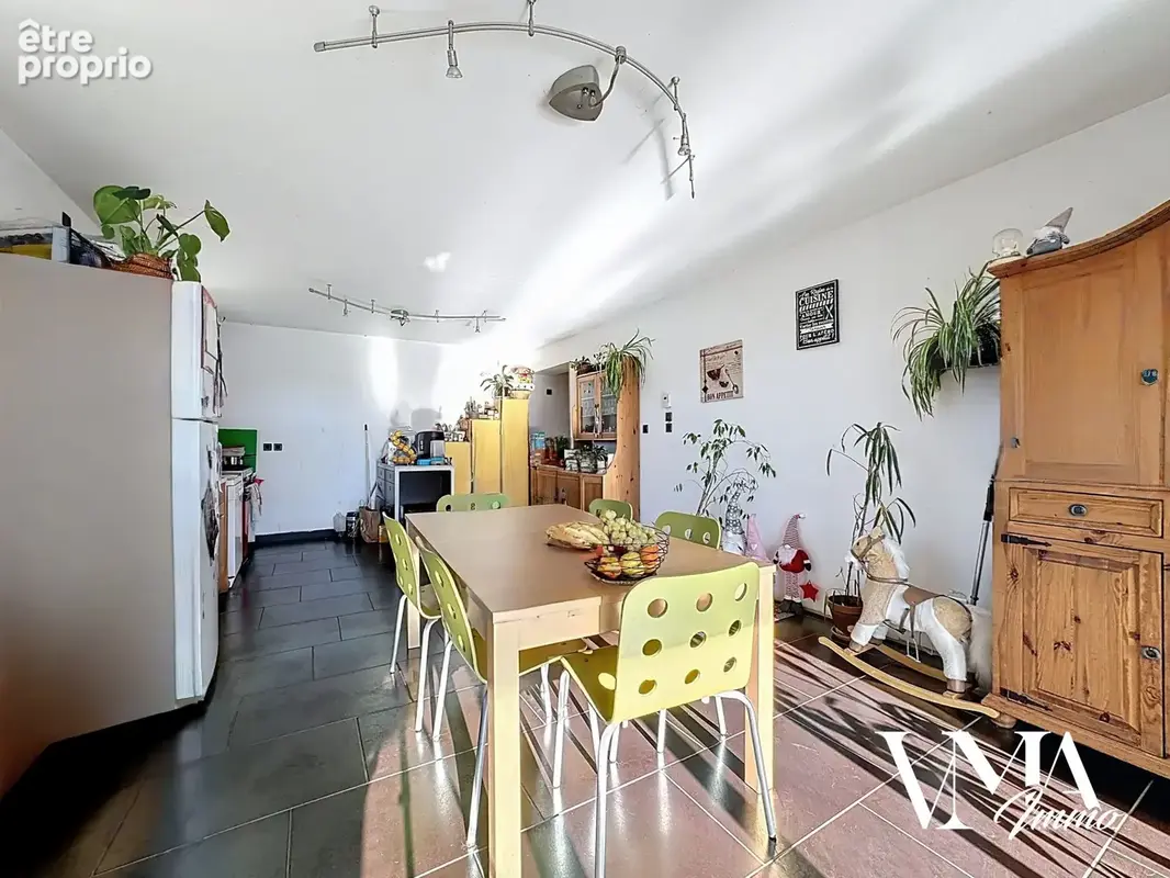 Maison individuelle 196 m2   Terrain 1200 m2   Saint-Germain-Nuelles - photo 2