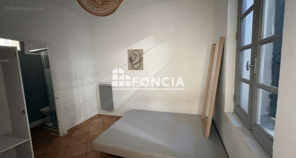 Appartement à MARSEILLE-6E