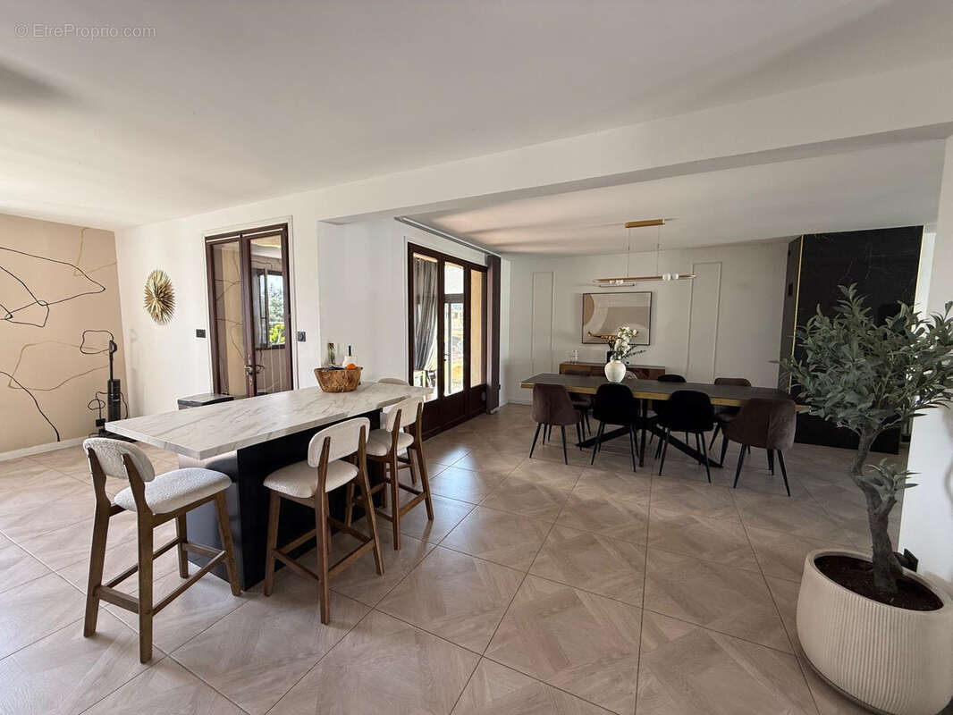 Maison à NEZIGNAN-L'EVEQUE