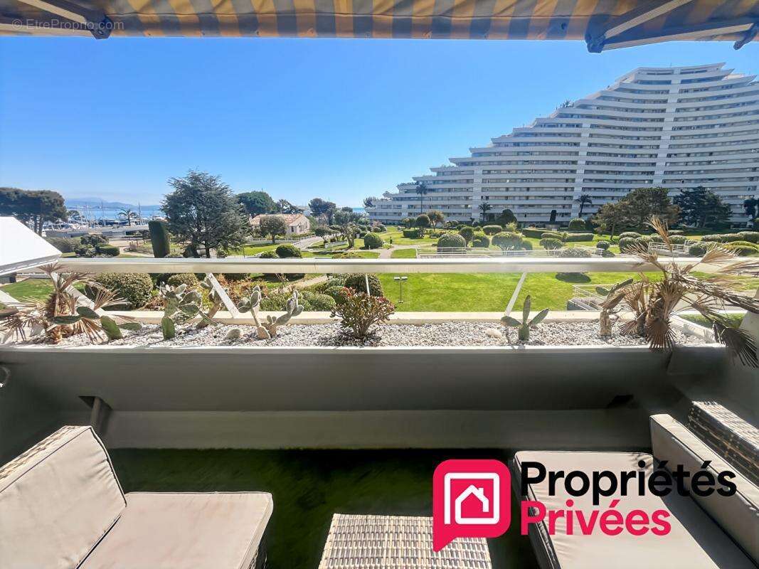 Appartement à VILLENEUVE-LOUBET