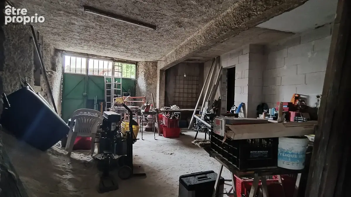 BRIGNOLES maison à finir fort potentiel - photo 8