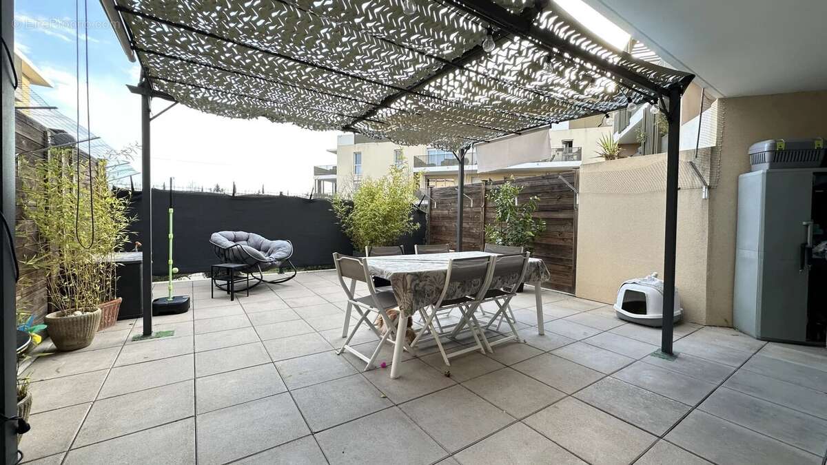 Appartement à MEYREUIL