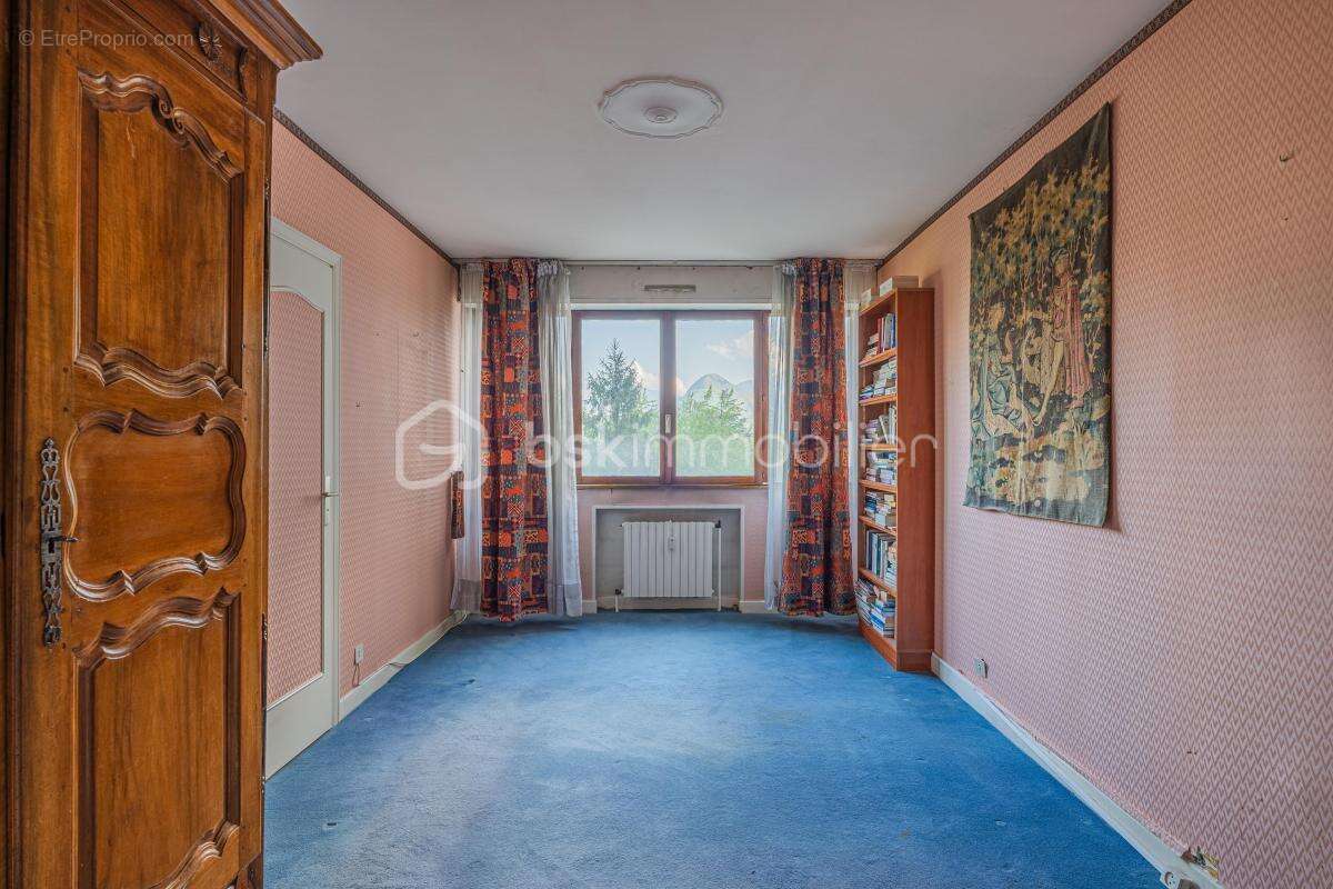 Appartement à ECHIROLLES