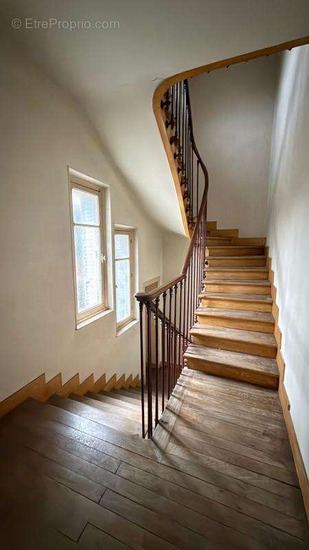 Appartement à NEUILLY-PLAISANCE