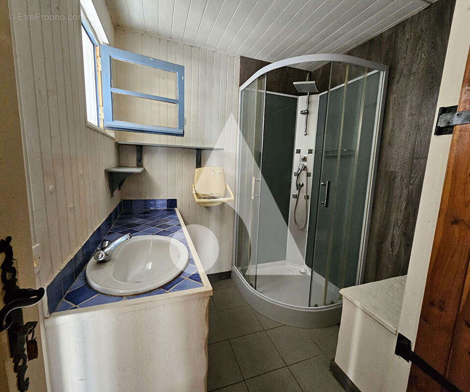 Maison à LES MATHES