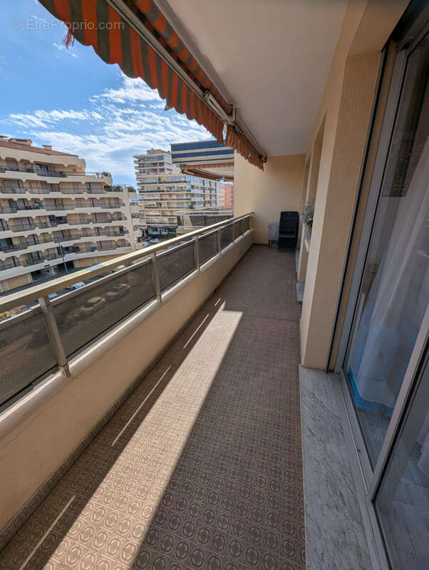 Appartement à FREJUS