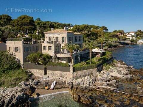 Maison à ANTIBES