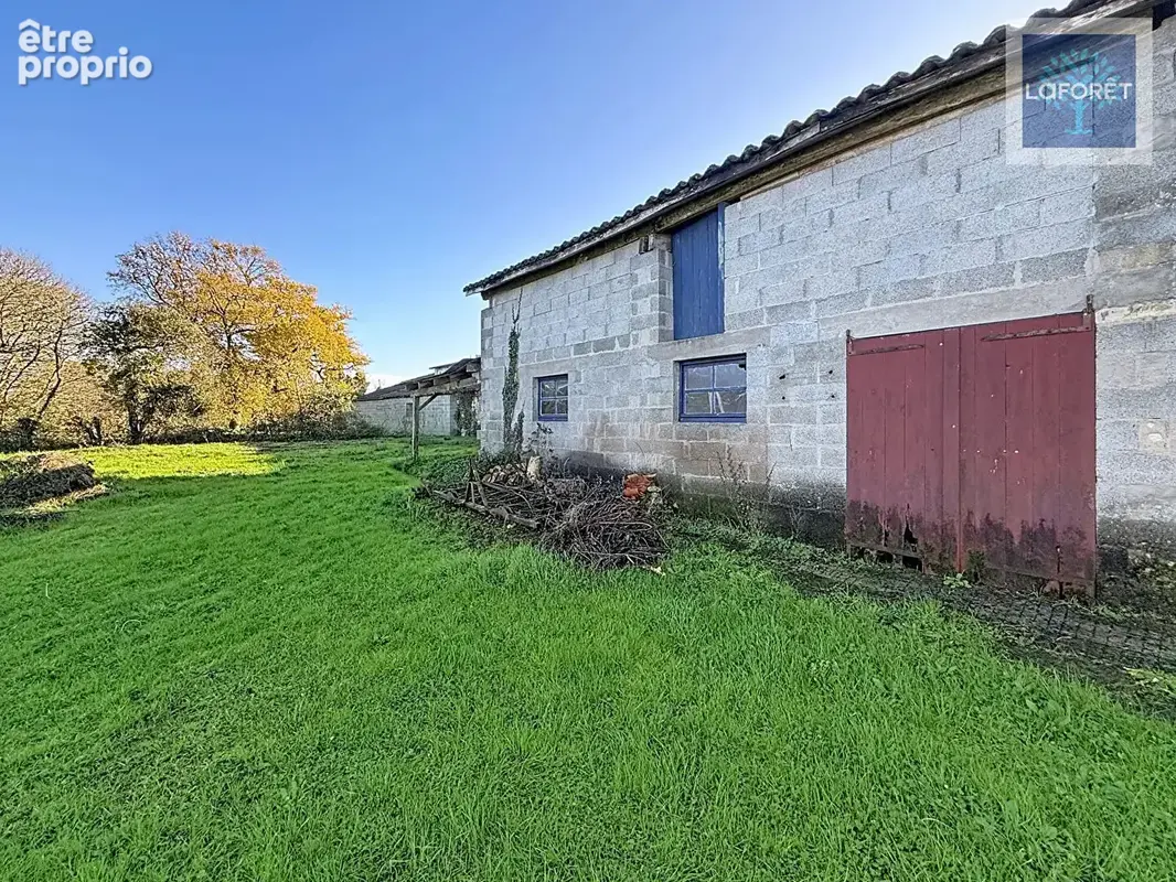 Maison en pierre à restaurer d'environ 135 m2 avec dépendances sur 3 933 m² de terrain - photo 4
