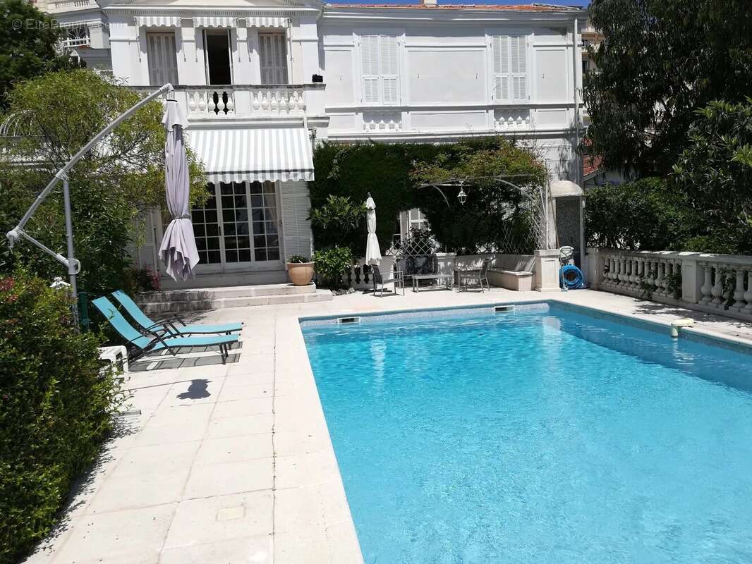 Maison à MENTON