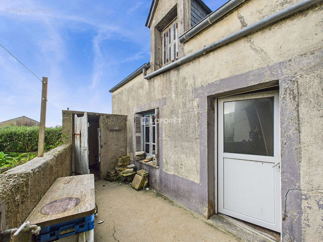 Maison à ILE-DE-SEIN