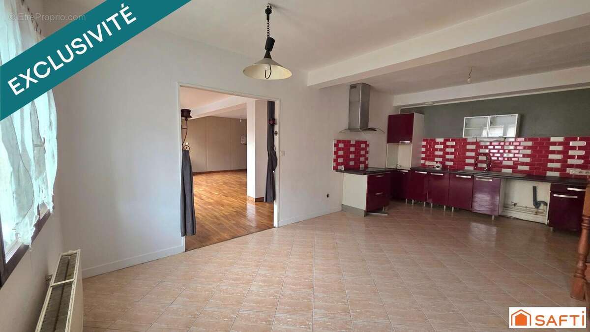 Photo 2 - Maison à SAINT-QUENTIN