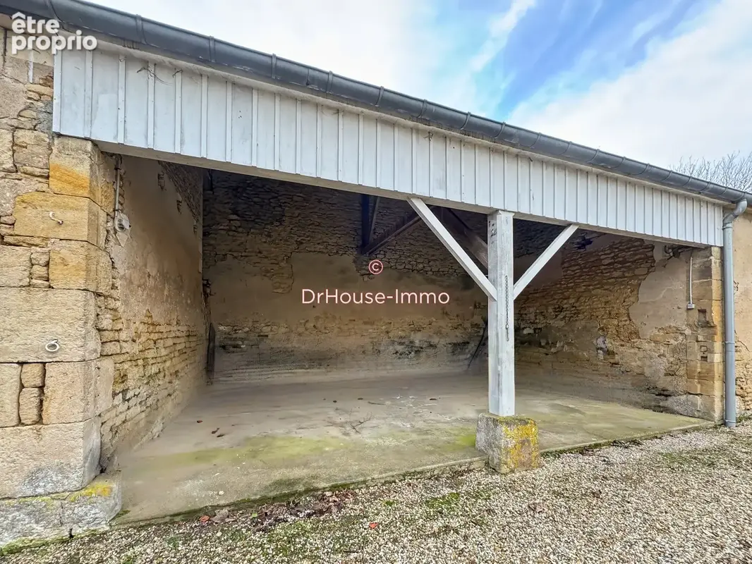 Maison 9 pièces 246 m² à vendre à Bieville-Beuville (14112) - photo 6