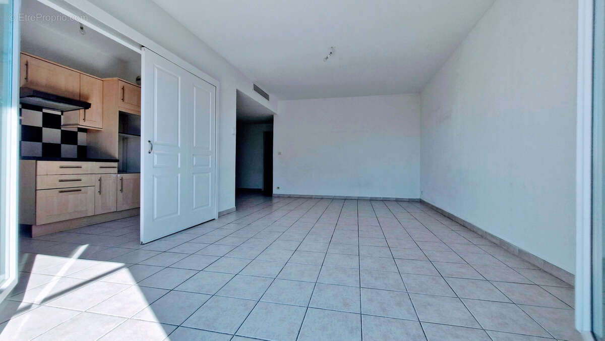 Appartement à MARSEILLE-13E