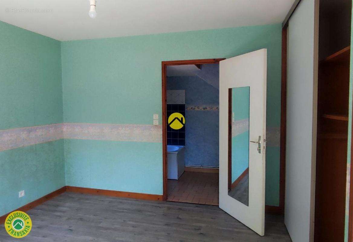 Maison à LEVET