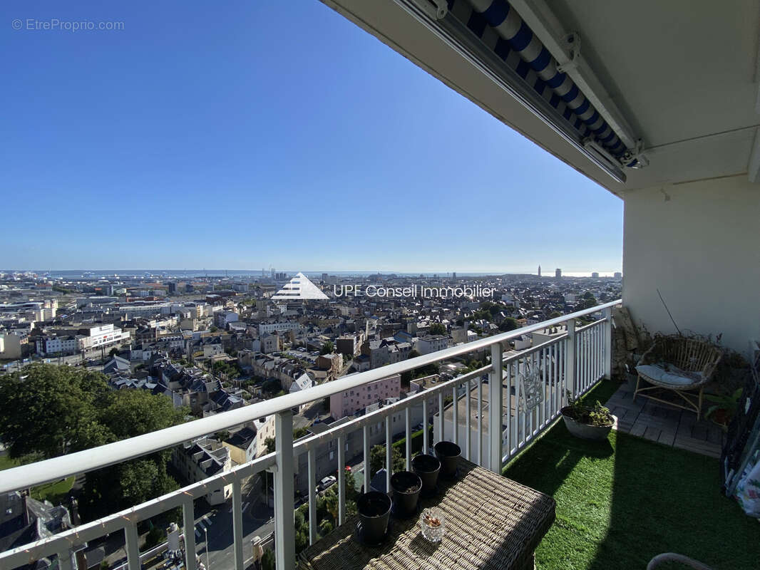 LES HORIZONS : Appartement 2 chambres 64m2 dernier étage avec vue exceptionnelle VENDU LOUE MEUBLE - photo 10