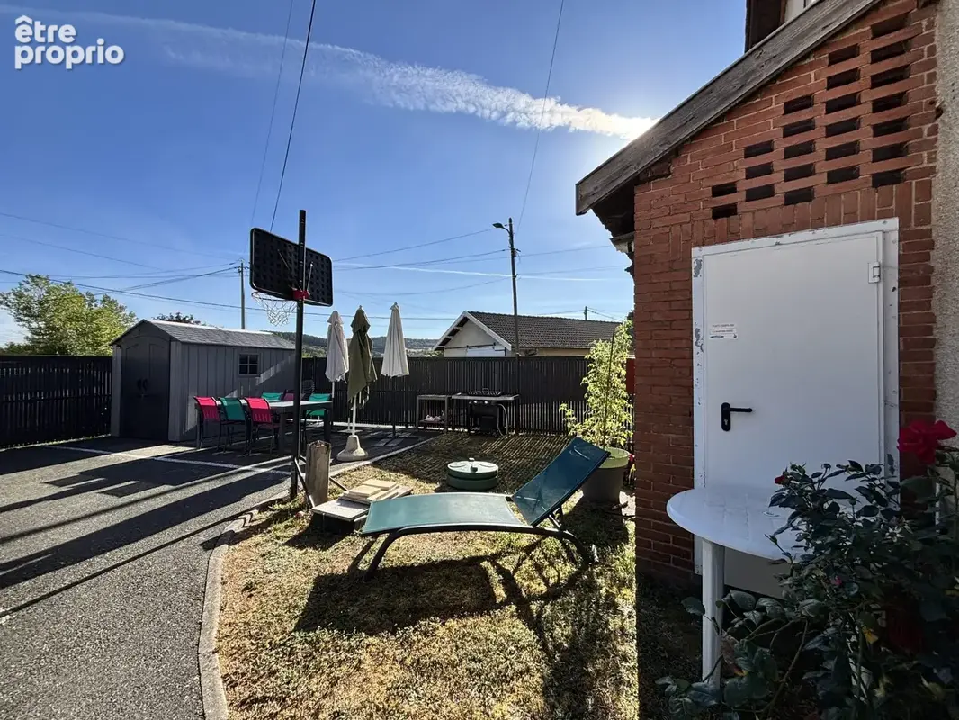 Maison 5 pièces 122 m² à vendre à Ouroux (69860) - photo 7