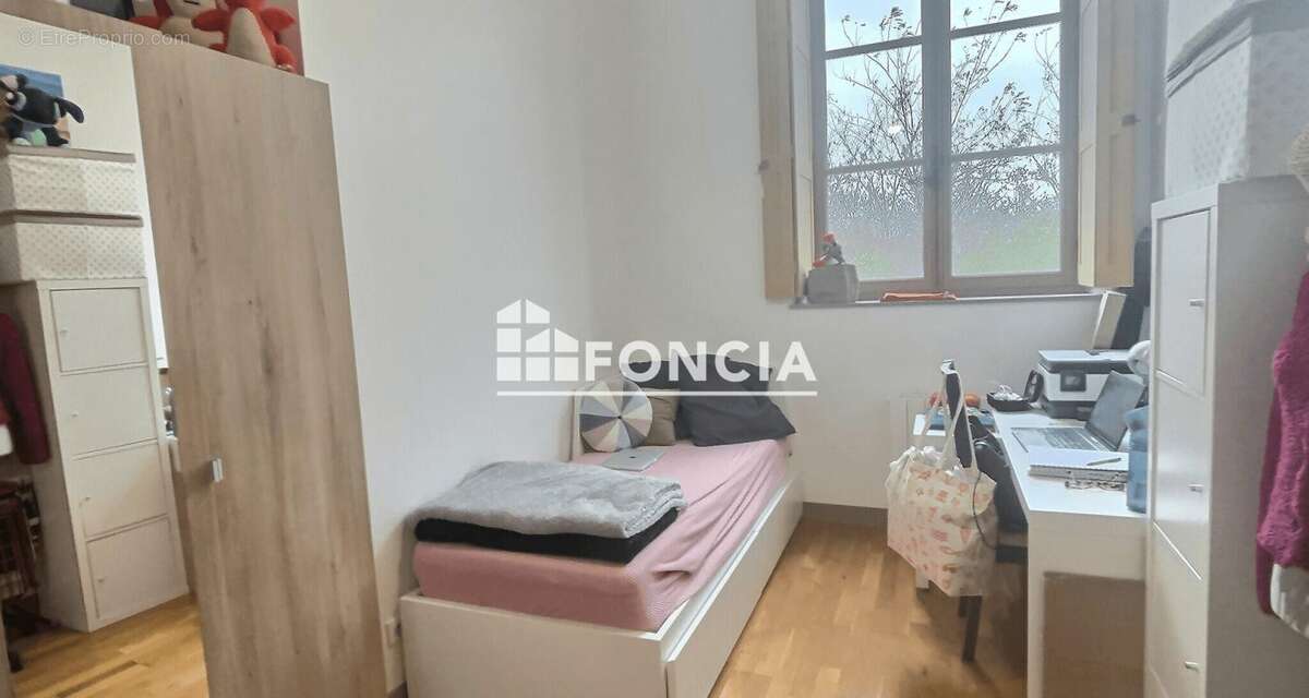 Appartement à SAINTE-FOY-LES-LYON