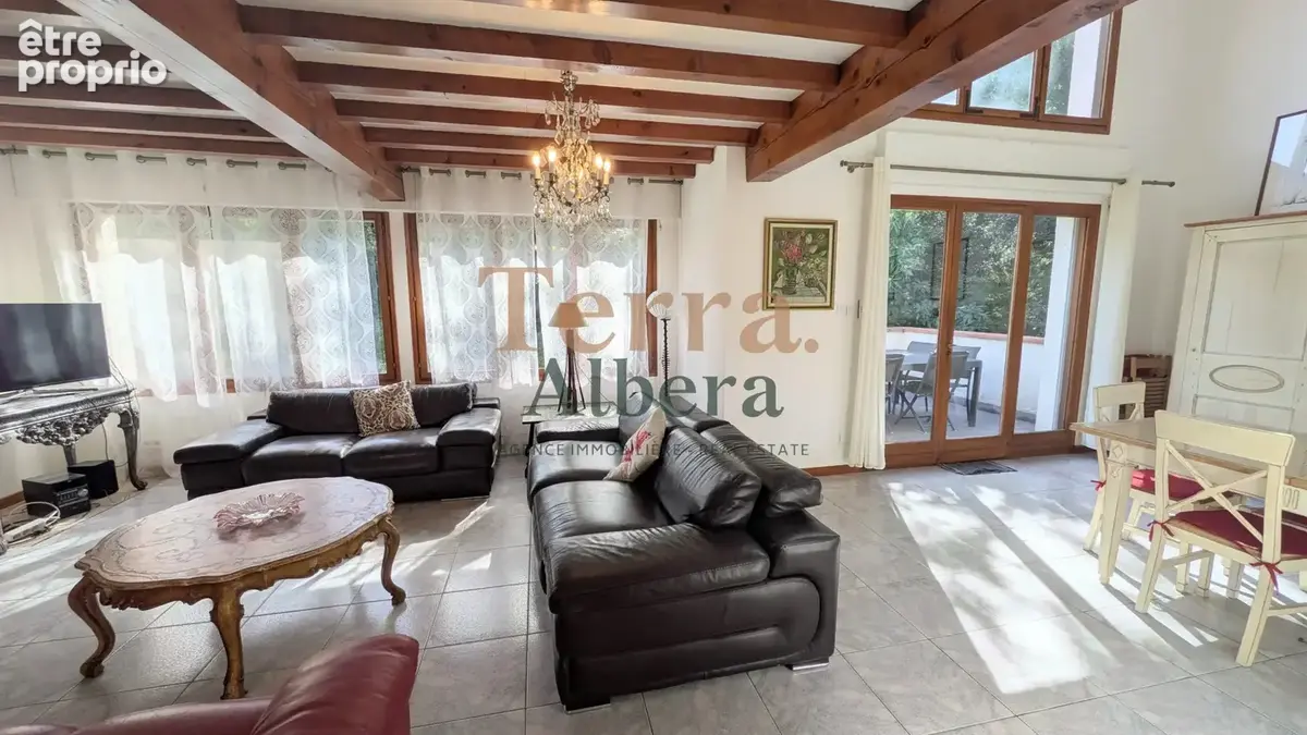 SOREDE Villa 2 logements ( T5 + T3 ) sur env 2000m2 - photo 9
