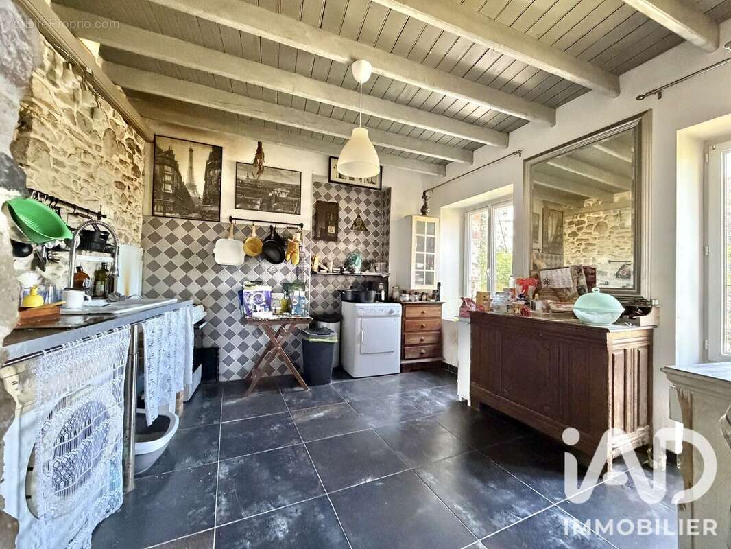 Maison 54 m² à Creances  - photo 3