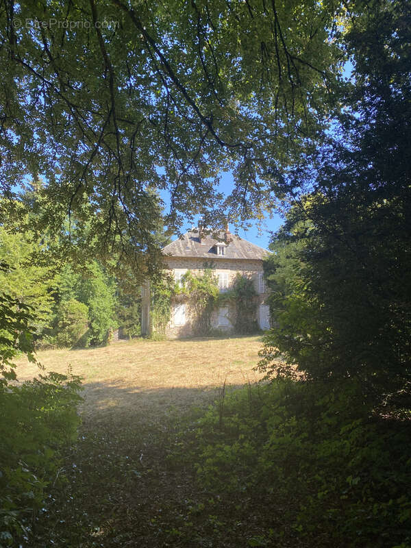 Maison à SAINT-CLEMENT