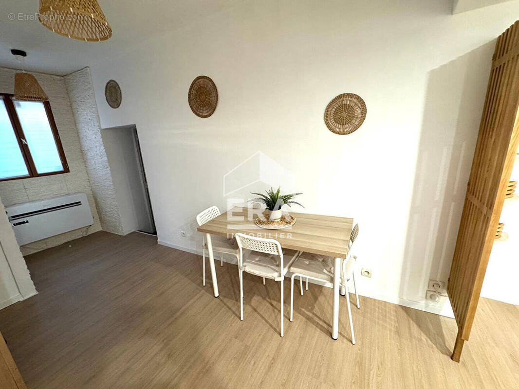 Appartement à LANCON-PROVENCE