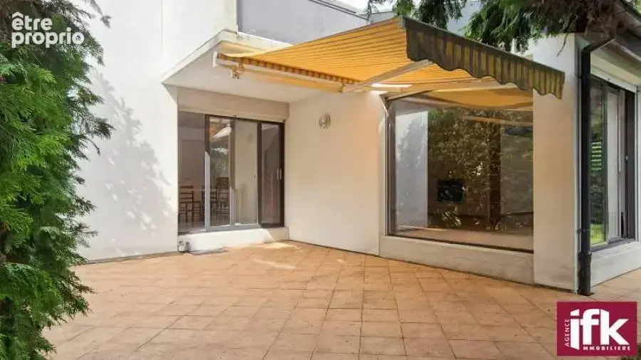 Horbourg-Wihr : Maison d'architecte d'exception avec piscine sur 12,54 ares - photo 4
