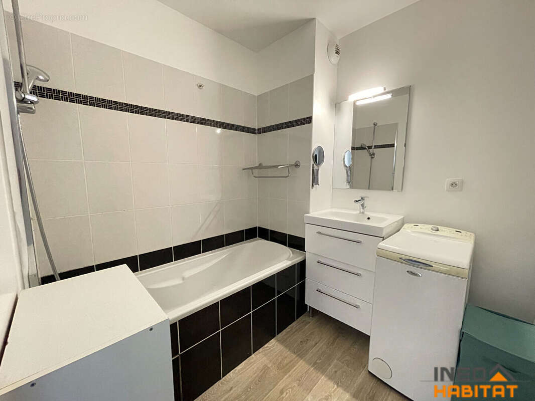 Appartement à LA CHAPELLE-DES-FOUGERETZ