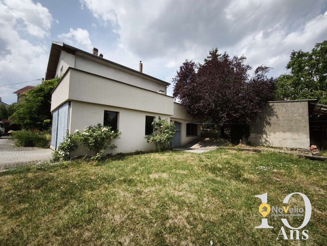 Maison 170 m² à Folkling  - photo 2