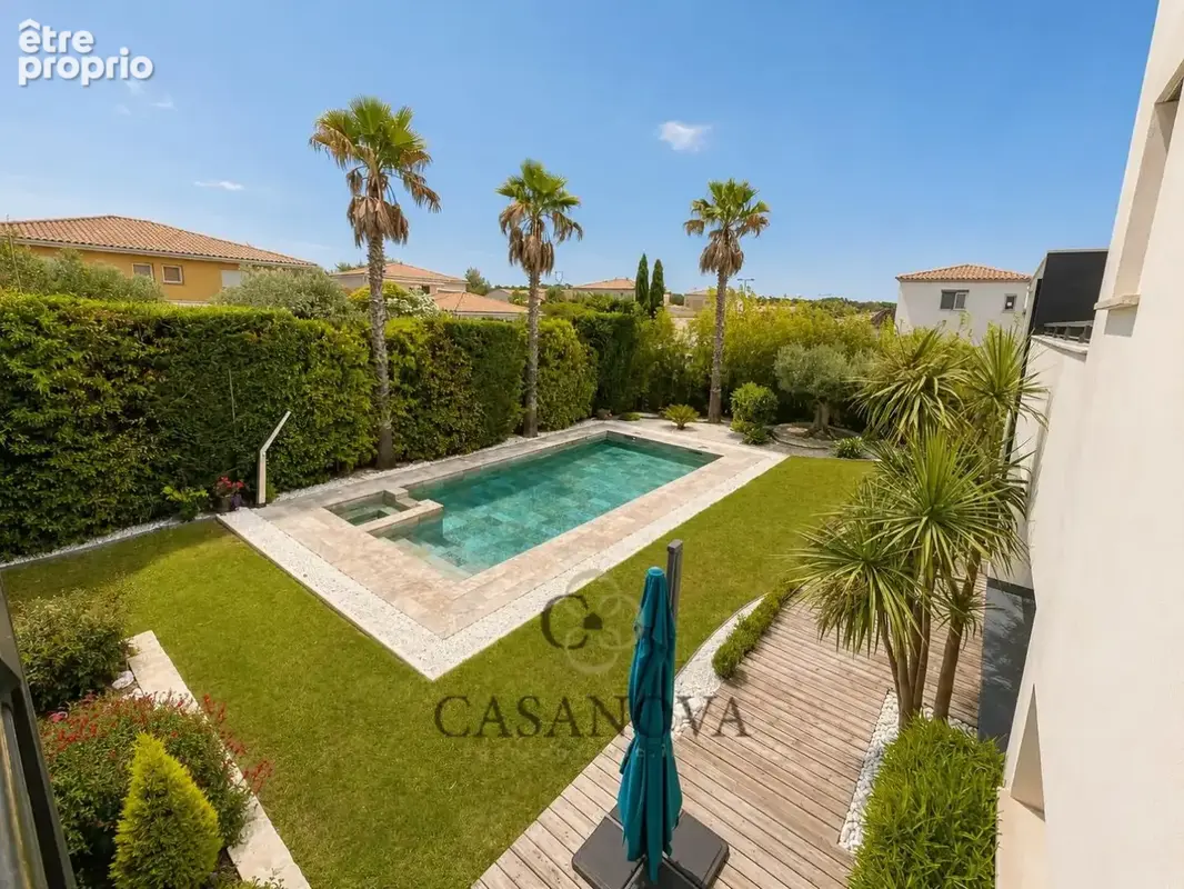 Maison familiale de 266 m² avec piscine et terrain de 1 000 m² à Montarnaud - photo 17