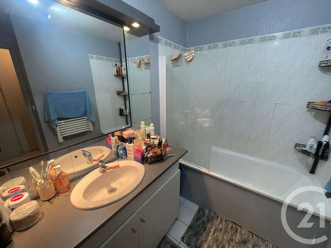 Appartement à VILLENEUVE-SOUS-DAMMARTIN
