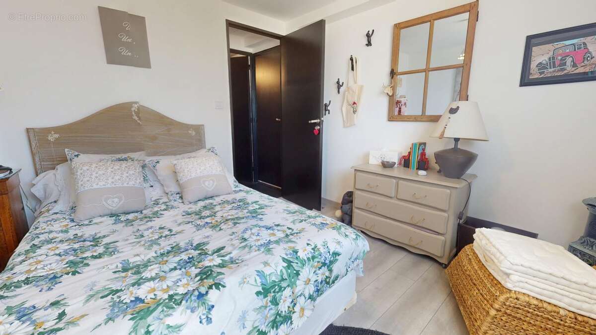 Maison à FRANCHEVILLE