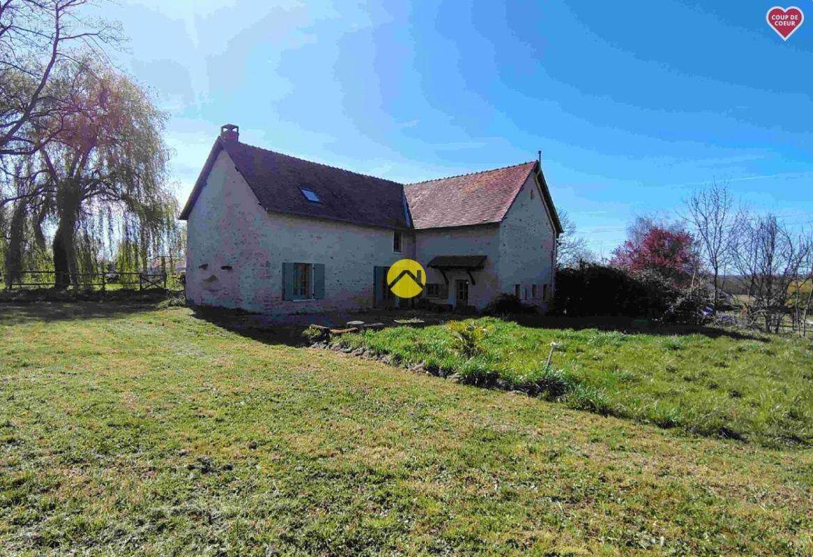 Maison à LA CHAPELLE-HUGON