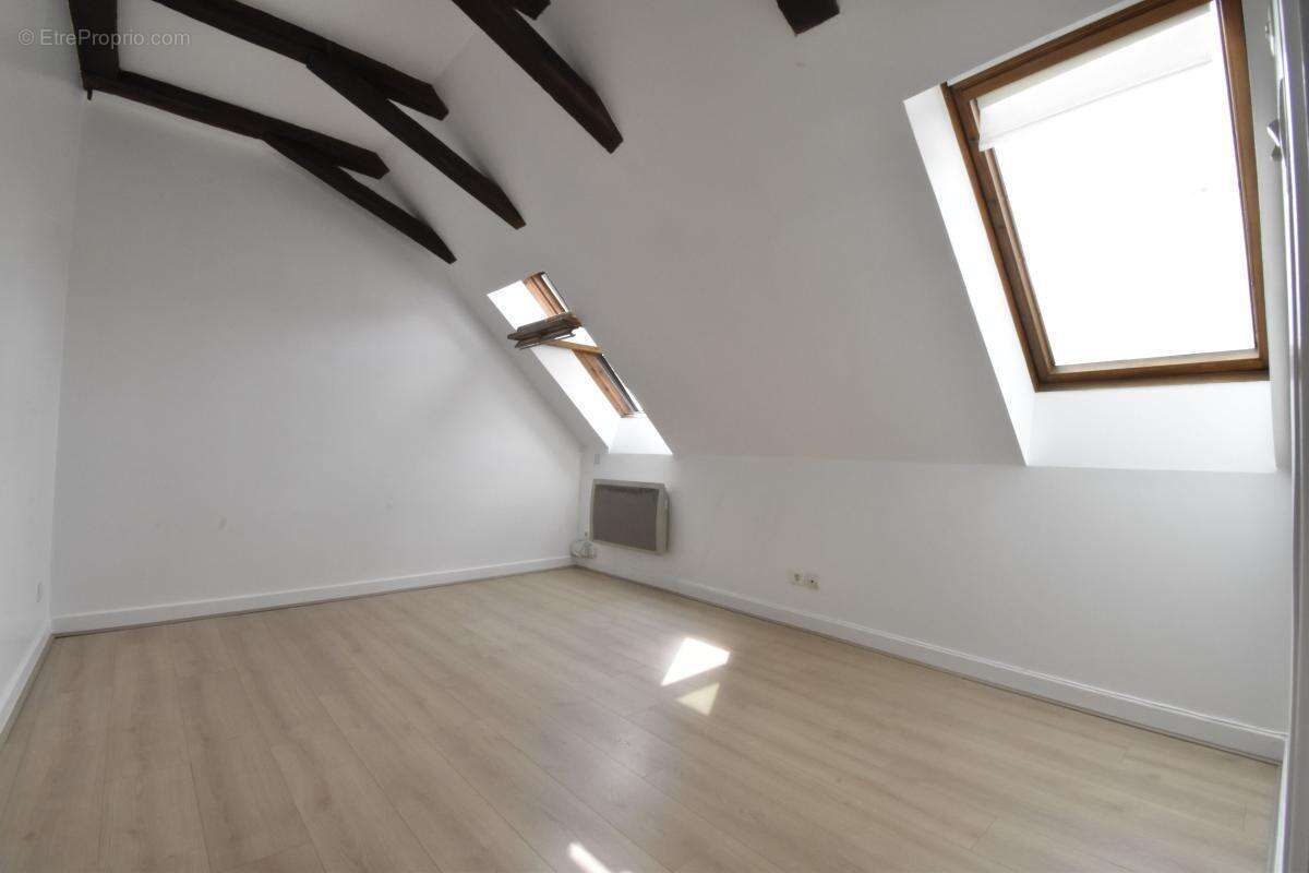Appartement À Vendre - photo 8