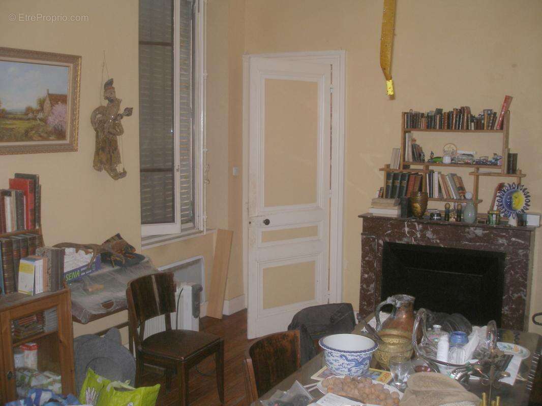 Appartement à TENAY