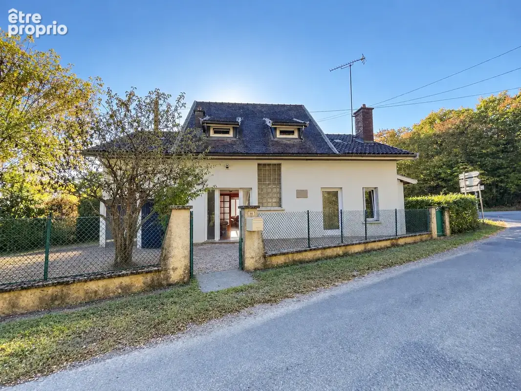 À découvrir : maison 4 chambres à finir de rénover - photo 2