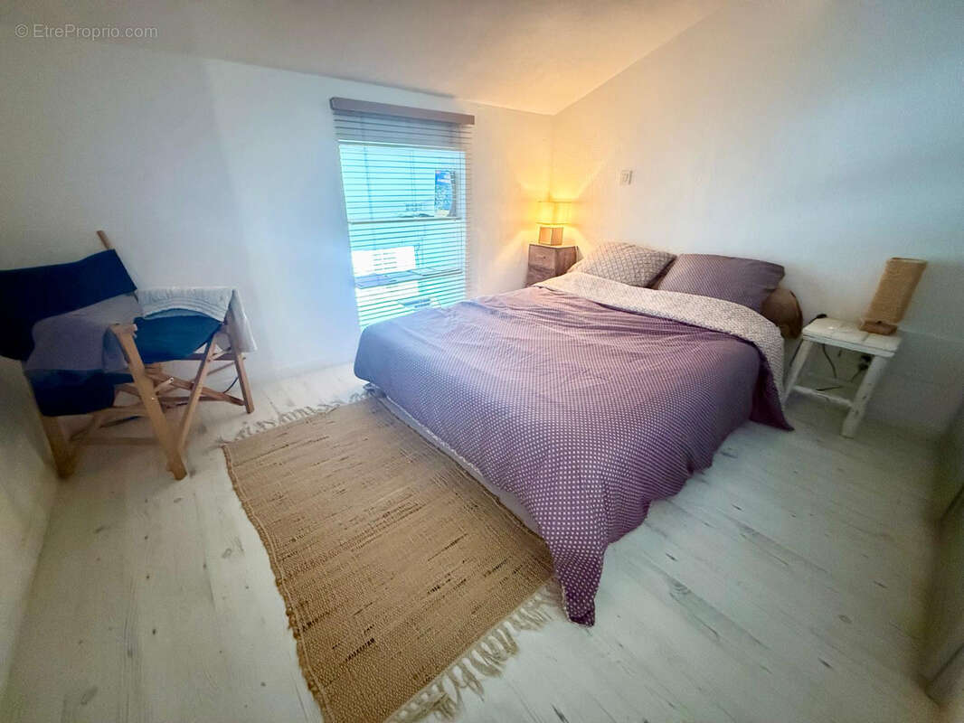 Appartement à COGOLIN