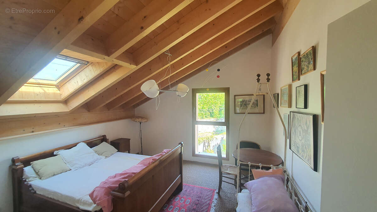 Maison à CREMIEU