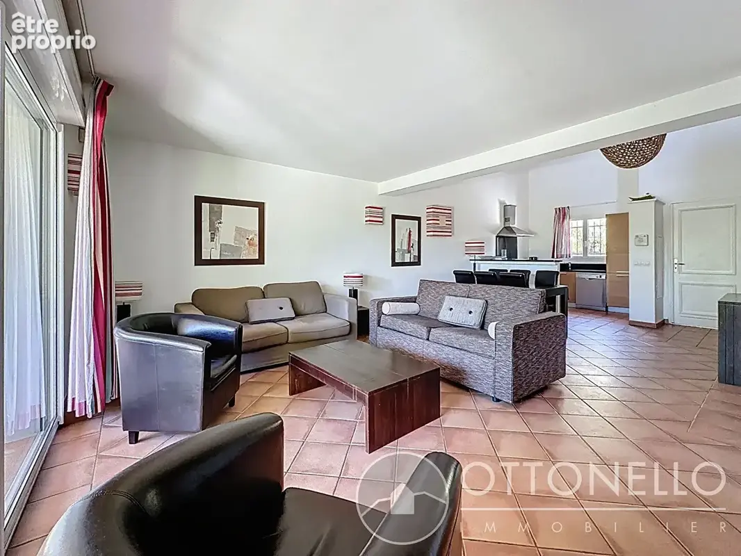 Maison Roquebrune sur Argens 3 pièces 75,14 m2 avec garage, terrasse et jardin - photo 3