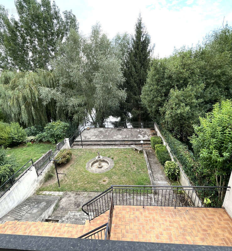 Maison à MONSEMPRON-LIBOS