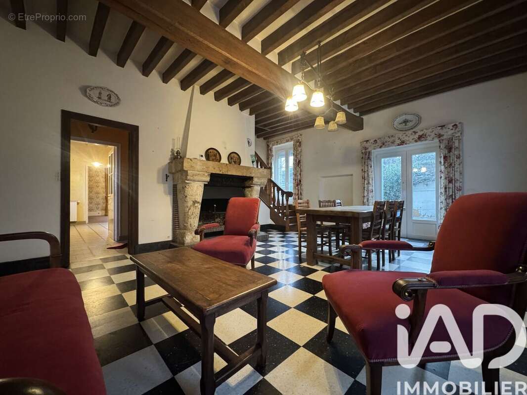 Photo 5 - Maison à JOUY
